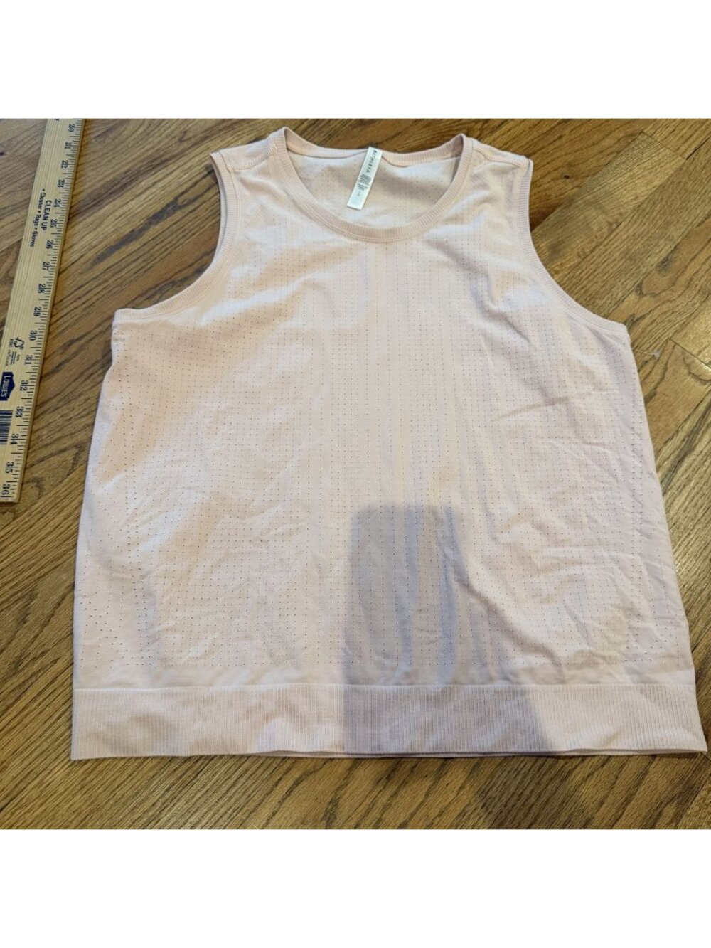 Athleta Womens Pale Pink Tank Shirt Large Sleeveless